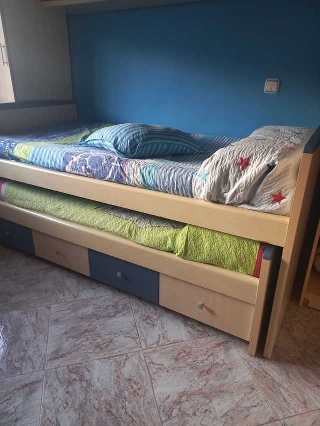 Cama nido infantil - beige y azul