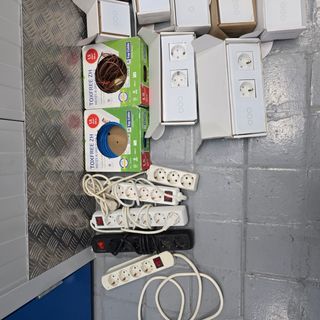 Pack enchufes y cables eléctricos