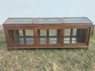 Vitrina antigua madera años 60