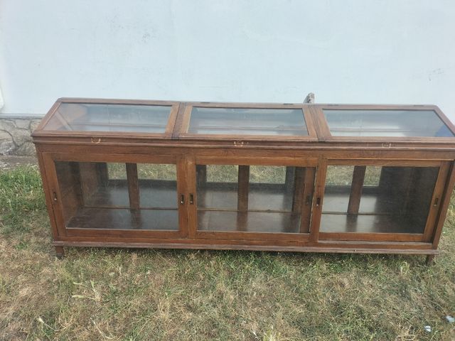 Vitrina antigua madera años 60