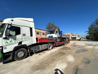 SERVICIO DE GRÚAS Y GONDOLA