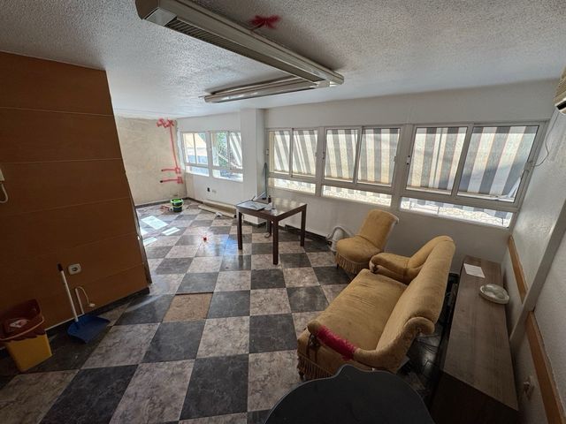 Entreplanta c/ ascensor