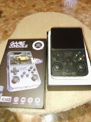 R36S Game Console - Retro Handheld
