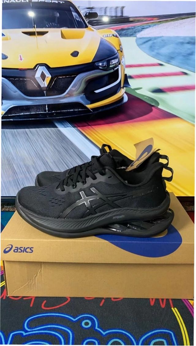 Zapatillas ASICS Gel-Kinsei Max Negras