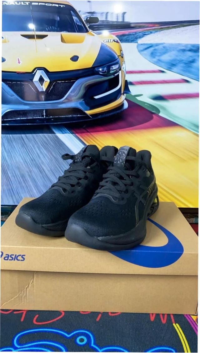 Zapatillas ASICS Gel-Kinsei Max Negras