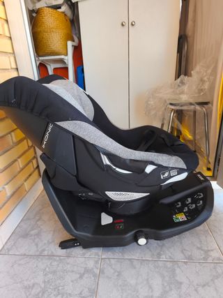 Silla coche JANÉ desde 0 hasta 18kg con Isofix
