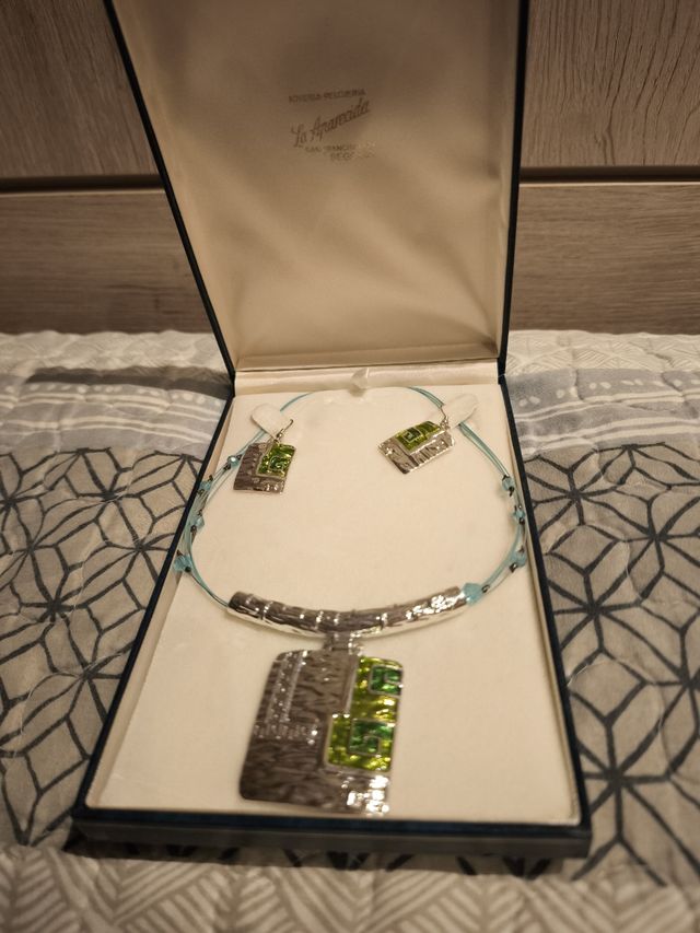 Joyas La Araucaria - Plata y Verde