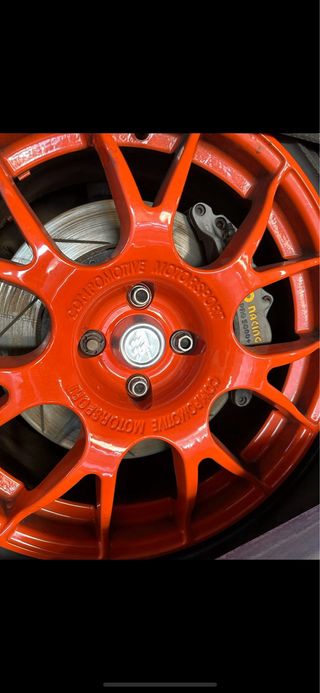 Llantas Compomotive 18" - 8