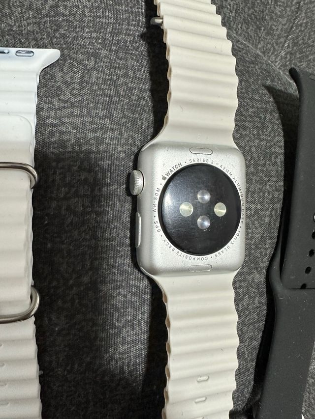 Apple Watch 3 GPS 42mm - Plateado