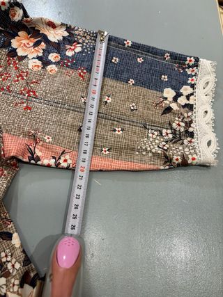 Chaqueta floral estampada