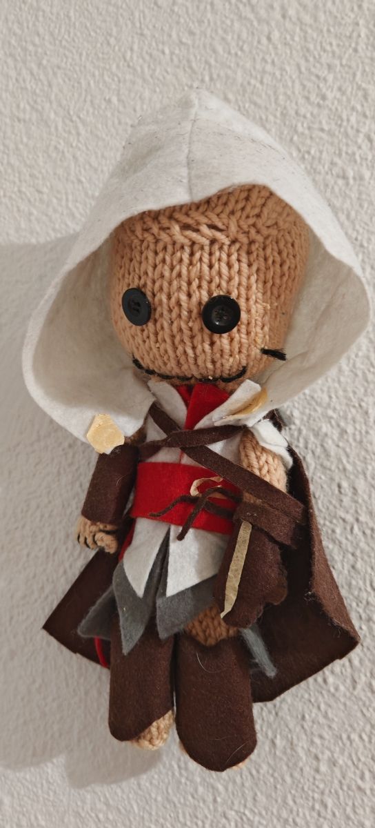 Sackboy peluche vestido Assassin's Creed Crochet