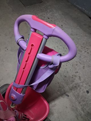 Triciclo infantil de paseo