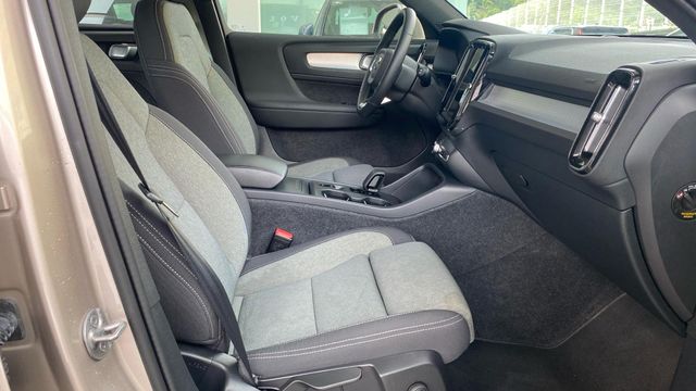 VOLVO XC40 todoterreno 2.0 B3 CORE AUTO 5P