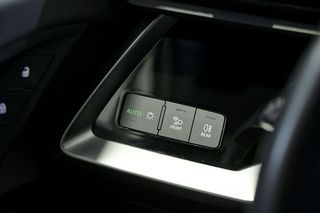 Audi A3   Sportback Advanced 40 TFSI e 150kW S tro