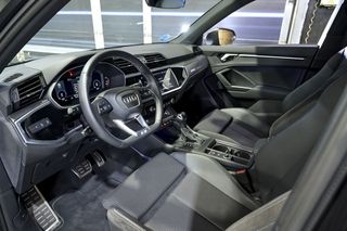 Audi Q3   45 TFSI e 180kW S tronic S Line 