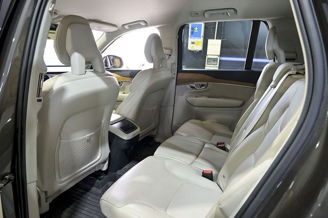 Volvo XC90   2.0 B5 D AWD Momentum Pro Auto 