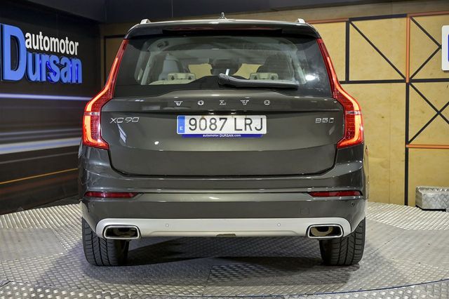Volvo XC90   2.0 B5 D AWD Momentum Pro Auto 