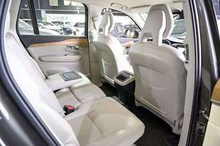 Volvo XC90   2.0 B5 D AWD Momentum Pro Auto 