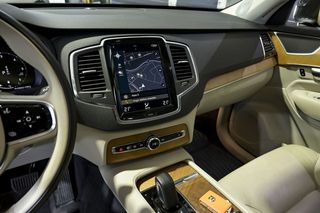 Volvo XC90   2.0 B5 D AWD Momentum Pro Auto 