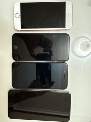 4 iPhone per riparazioni o ricambi