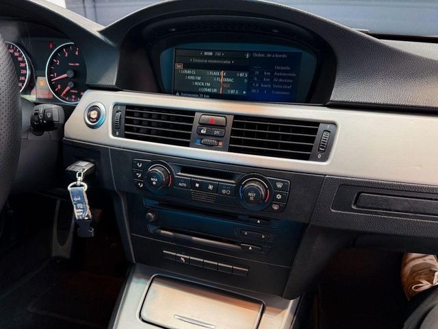 BMW Serie 3 330i E90