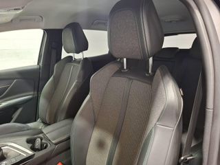 PEUGEOT 3008 1.5 BlueHDi 96kW (130CV) S&S Allure Pack