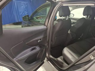 PEUGEOT 3008 1.5 BlueHDi 96kW (130CV) S&S Allure Pack