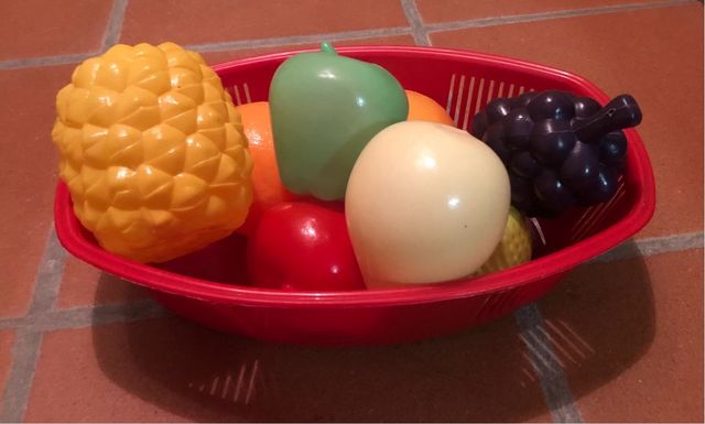 Frutta e verdura giocattolo