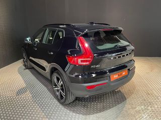 Volvo XC40 Recharge 1.5 T5 262cv Auto R-Design