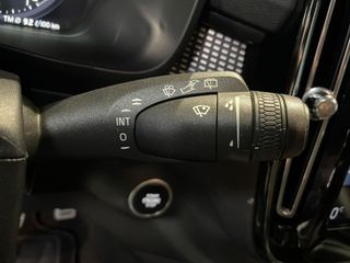 Volvo XC40 Recharge 1.5 T5 262cv Auto R-Design