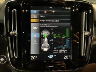 Volvo XC40 Recharge 1.5 T5 262cv Auto R-Design