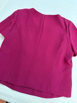 Traje chaqueta falda rosa