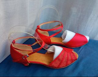 Zapatos de baile, rojo con brillo, tacón bajo, 38