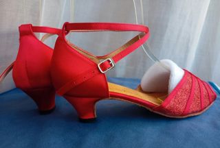 Zapatos de baile, rojo con brillo, tacón bajo, 38