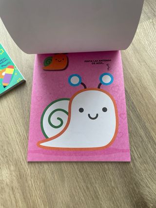 Libro para colorear con pegatinas