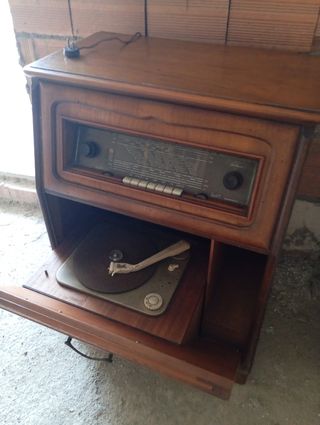 Radio Giradischi Vintage anni '50