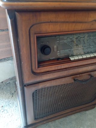 Radio Giradischi Vintage anni '50