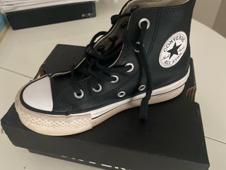 Bota Converse niña negra, talla 30