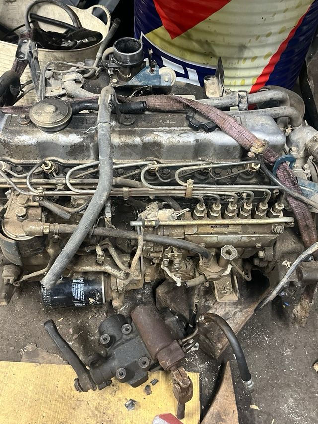 Motor Nissan Patrol SD33 