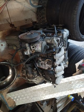 Motor Mercedes OM601 usado Culata vendida