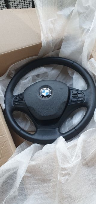 Volante BMW F30