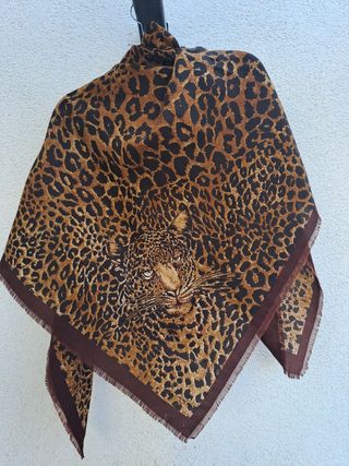 Scialle animalier leopardo
