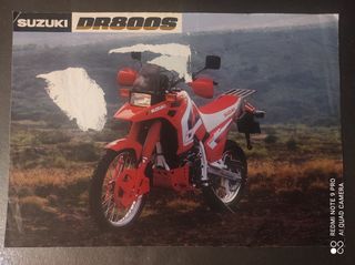 Depliant Moto Suzuki DR 800S