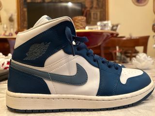 Air Jordan 1 Mid Armoury Navy 42