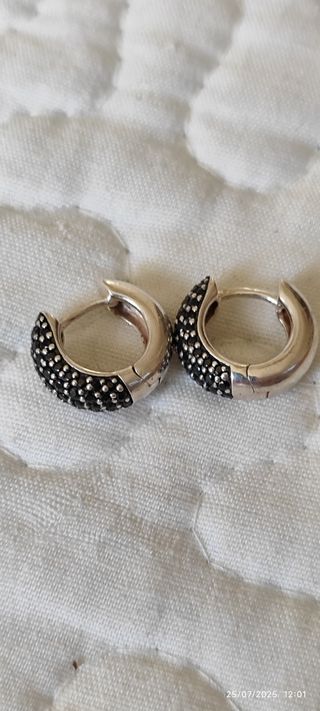 Pendientes Thomas Sabo plata y circonitas negras