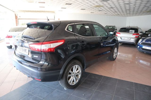 Nissan Qashqai 2015