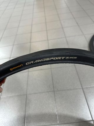 Neumáticos Continental Grand Sport Race 32mm