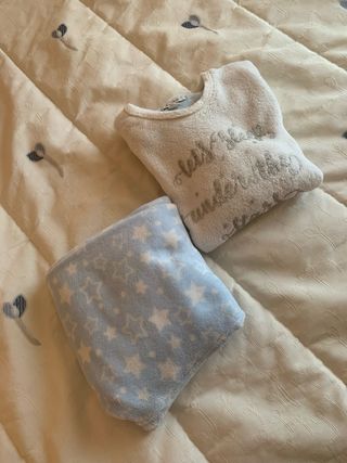 Pijama polar - Blanco y azul
