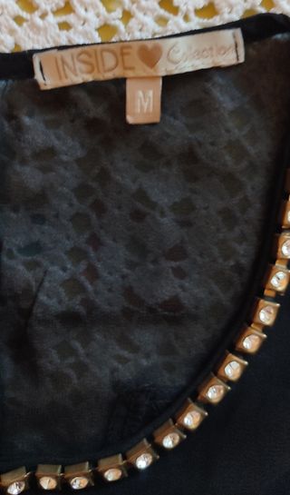 Blusa negra fiesta manga corta