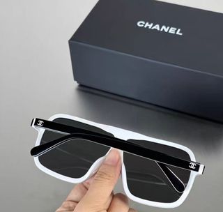 Gafas CHANEL - blancas y negras